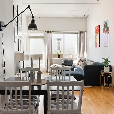Sentral Og Fin I Sentrum Apartamento Tromsø